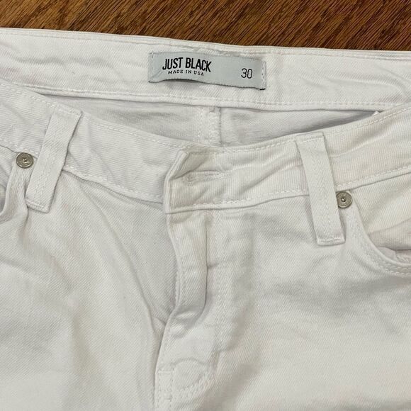 EUC Stitch Fix Just Black Distressed Skinny Jean White sz 30 - Picture 3 of 4
